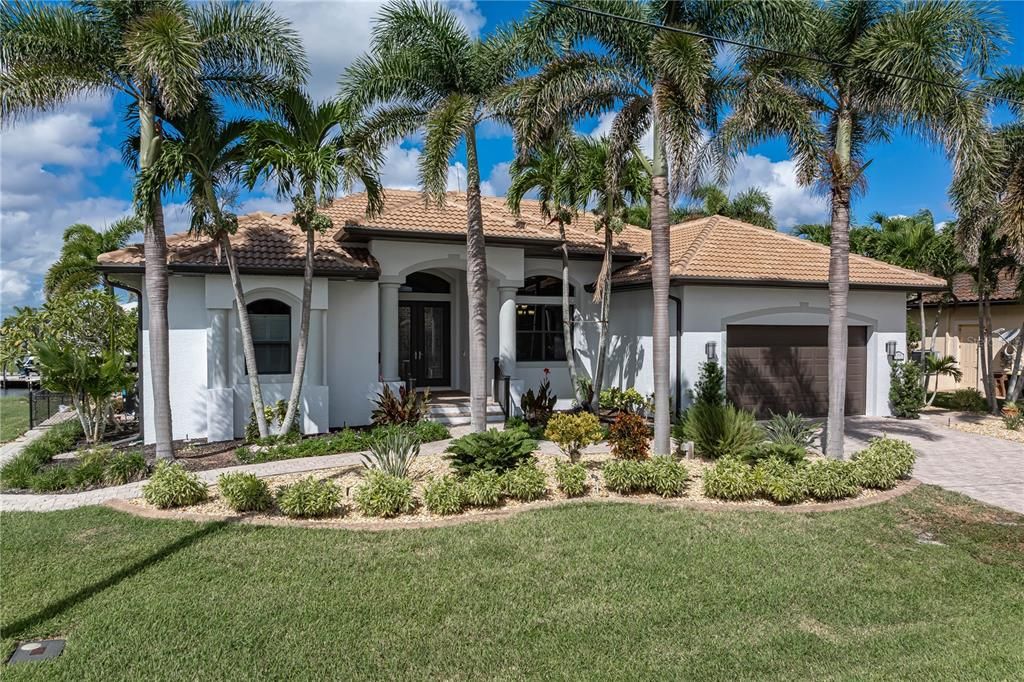 En Venta: $1,315,000 (3 camas, 2 baños, 2579 Pies cuadrados)