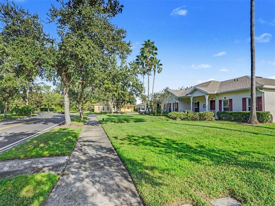 For Sale: $249,900 (2 beds, 2 baths, 1317 Square Feet)