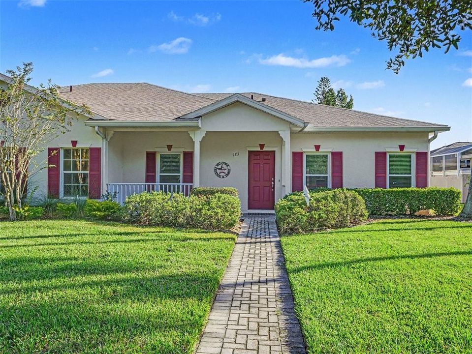 For Sale: $249,900 (2 beds, 2 baths, 1317 Square Feet)