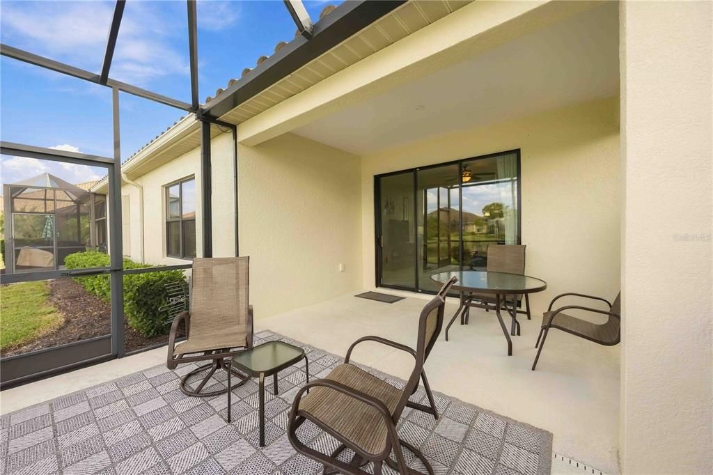 Activo con contrato: $400,000 (2 camas, 2 baños, 1432 Pies cuadrados)