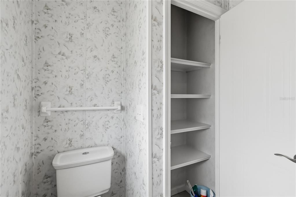 На продажу: $215,000 (3 спален, 2 ванн, 1568 Квадратных фут)