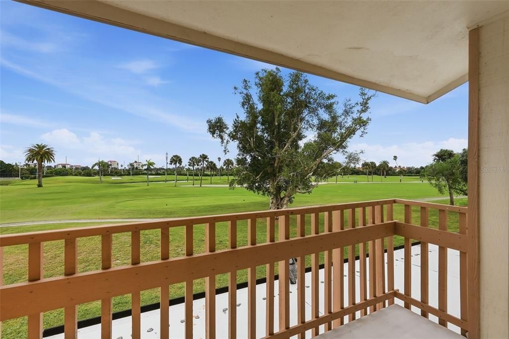En Venta: $495,000 (3 camas, 3 baños, 1650 Pies cuadrados)