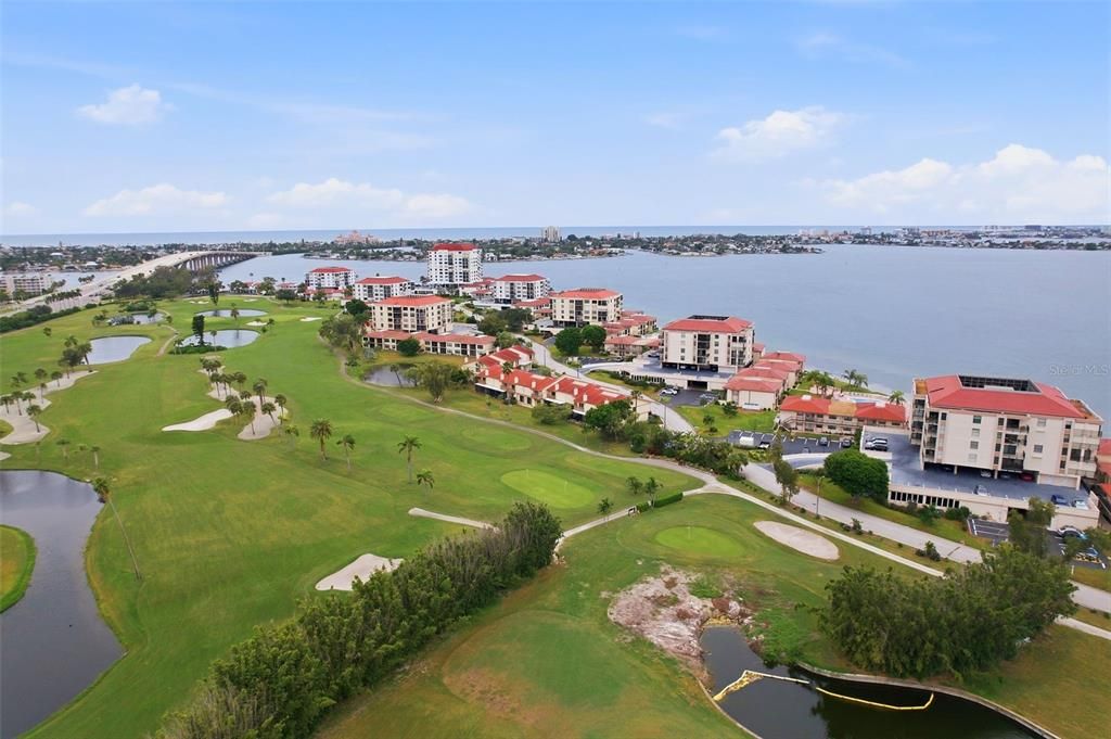 En Venta: $495,000 (3 camas, 3 baños, 1650 Pies cuadrados)