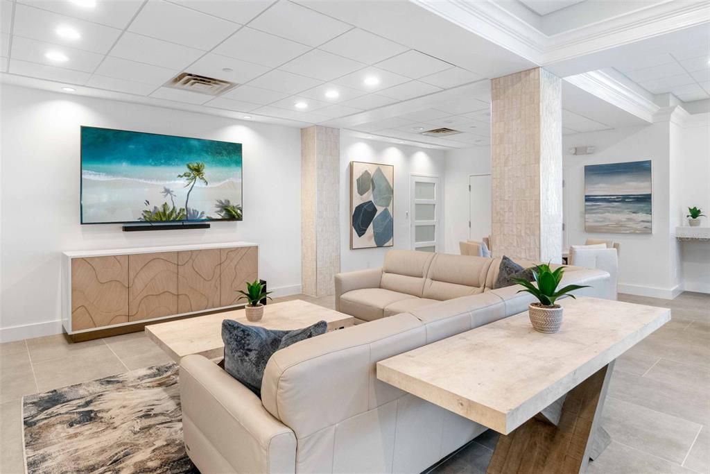 For Sale: $649,000 (2 beds, 2 baths, 1435 Square Feet)