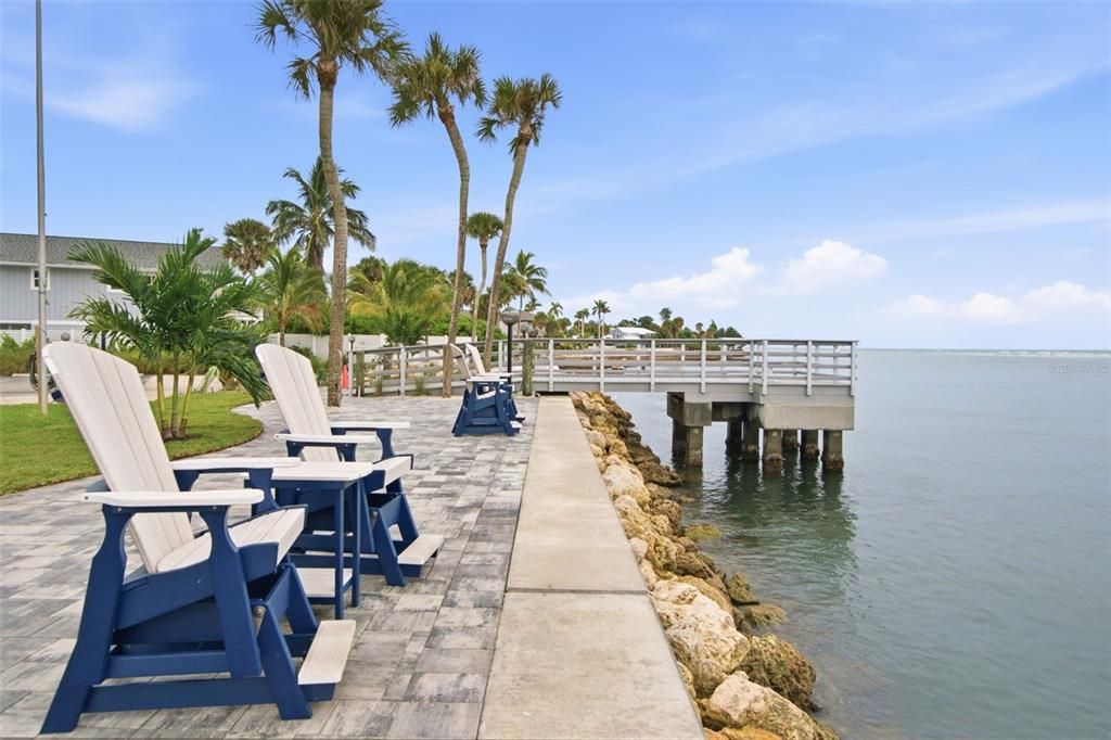 For Sale: $649,000 (2 beds, 2 baths, 1435 Square Feet)