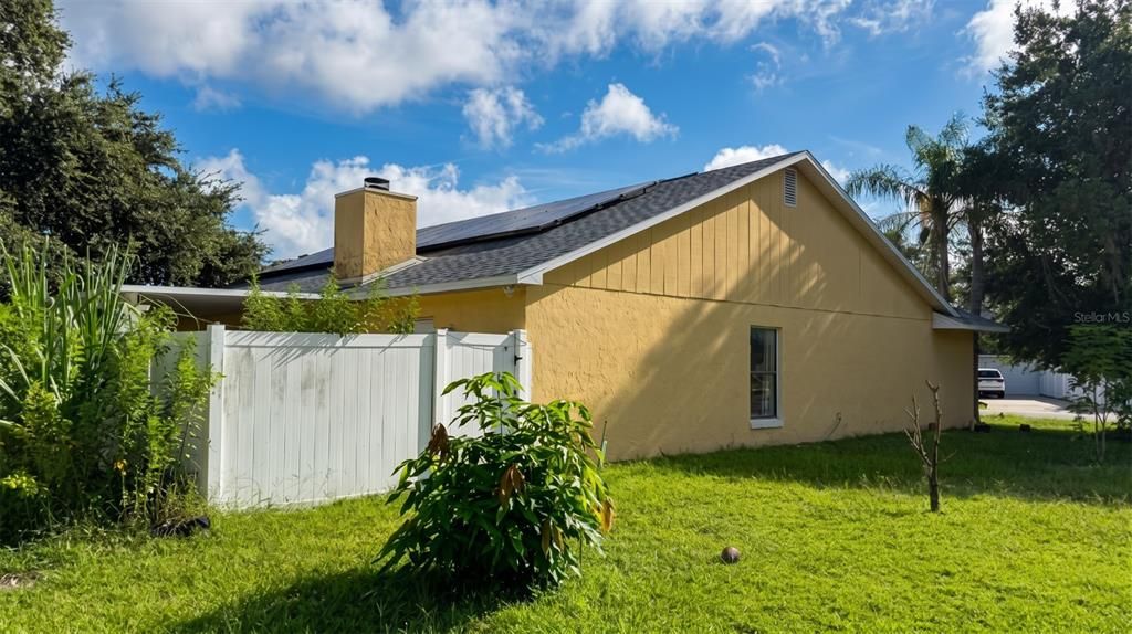 En Venta: $280,000 (4 camas, 2 baños, 1890 Pies cuadrados)
