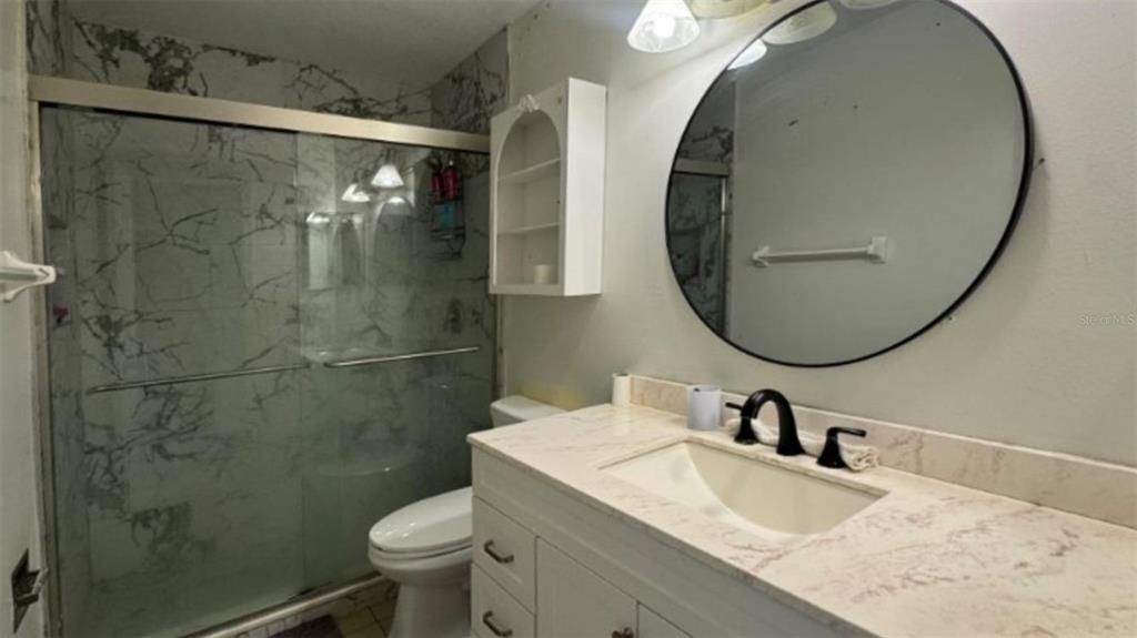 En Venta: $280,000 (4 camas, 2 baños, 1890 Pies cuadrados)