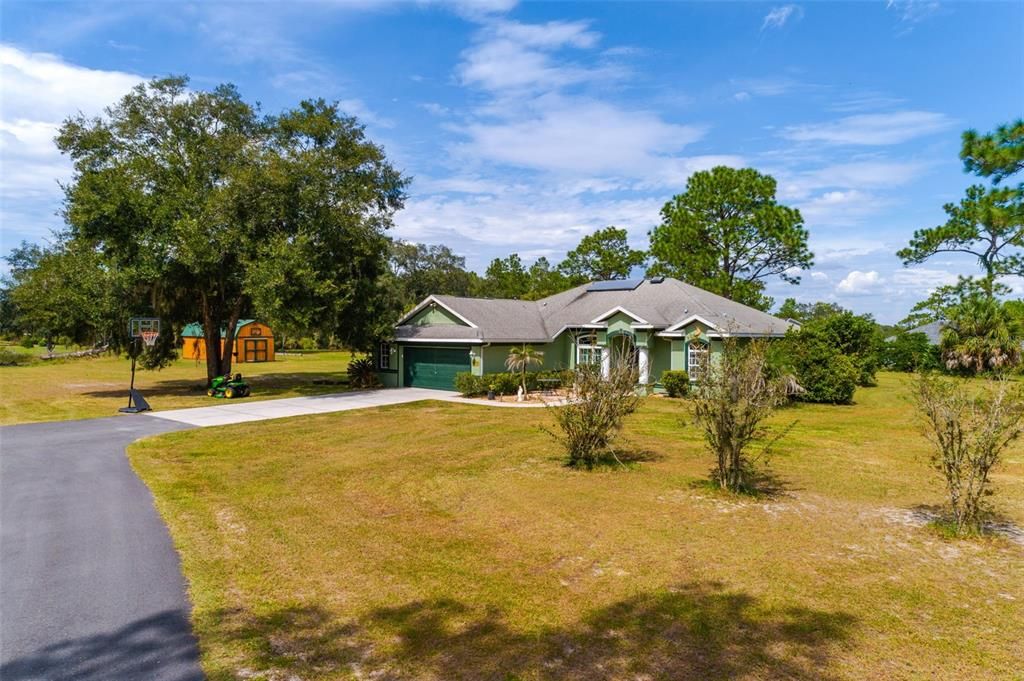 For Sale: $500,000 (3 beds, 2 baths, 1736 Square Feet)