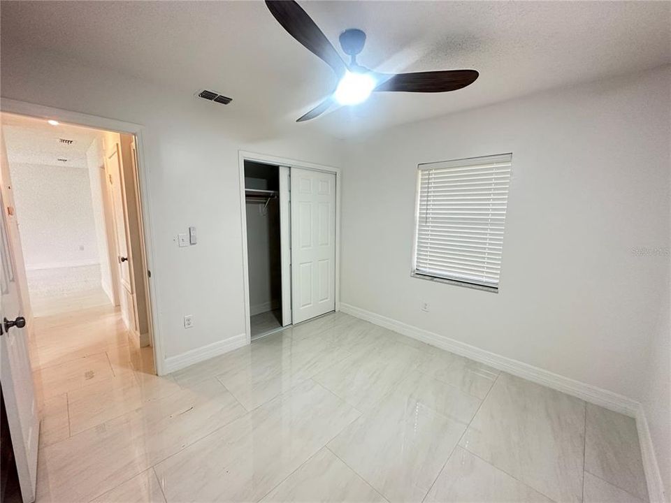 For Rent: $1,600 (2 beds, 1 baths, 816 Square Feet)