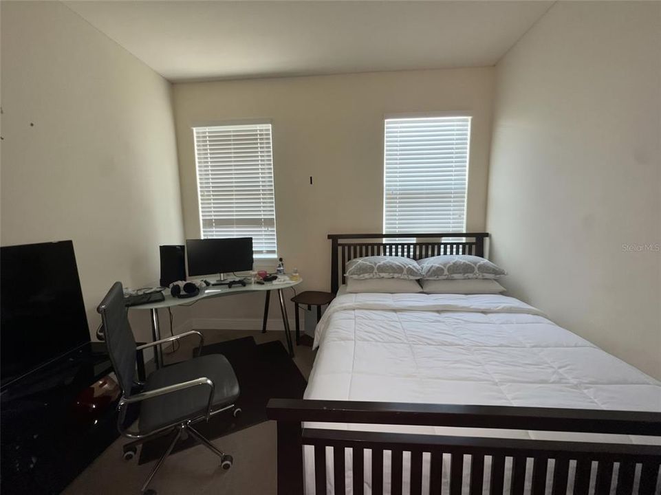 For Sale: $315,000 (3 beds, 2 baths, 1588 Square Feet)