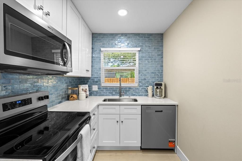 En Venta: $459,900 (2 camas, 2 baños, 1240 Pies cuadrados)