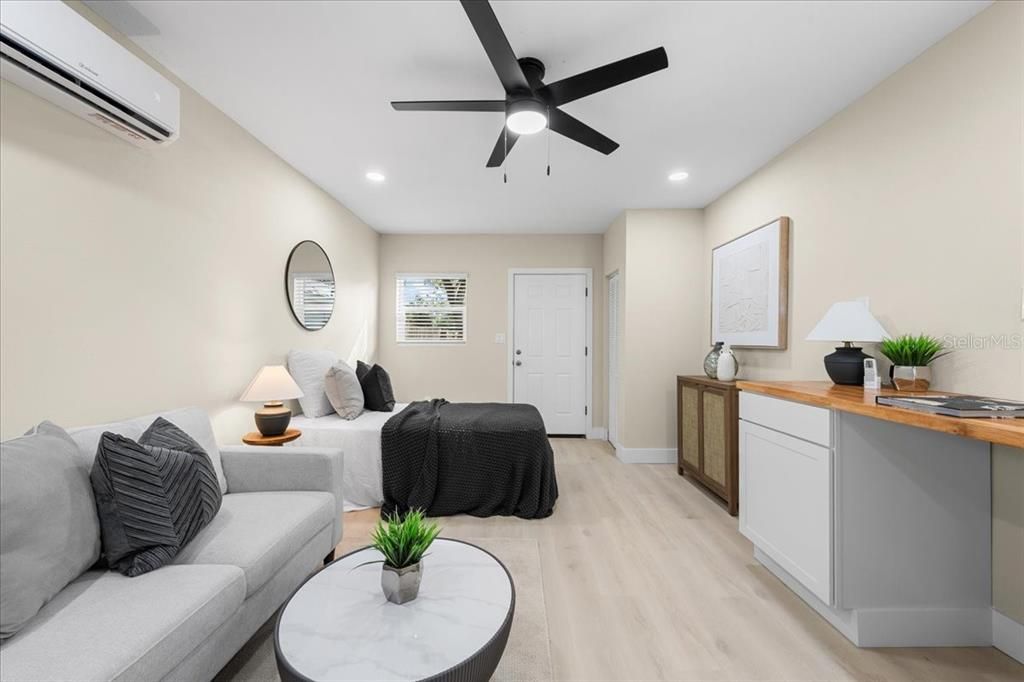 En Venta: $459,900 (2 camas, 2 baños, 1240 Pies cuadrados)