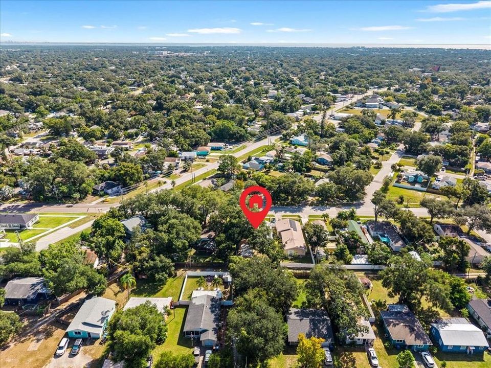 En Venta: $459,900 (2 camas, 2 baños, 1240 Pies cuadrados)