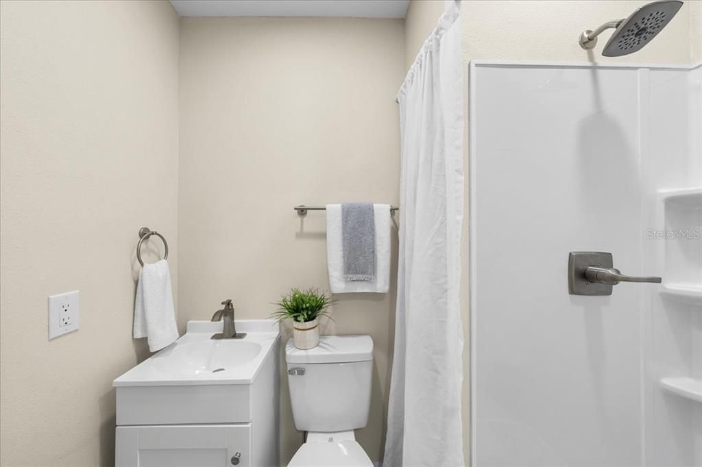 En Venta: $459,900 (2 camas, 2 baños, 1240 Pies cuadrados)