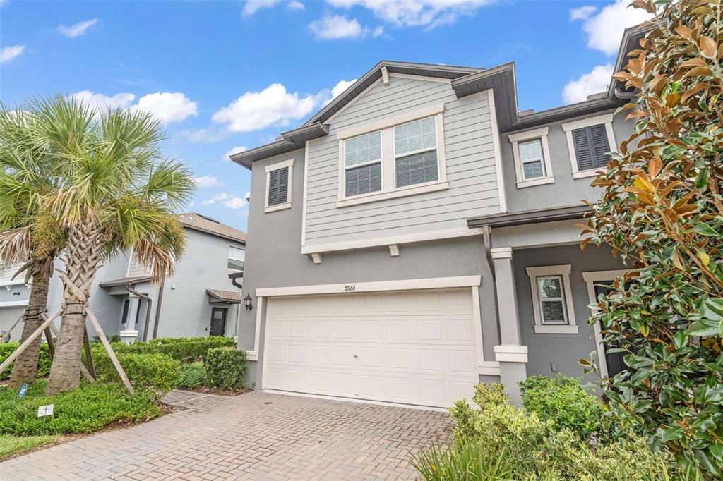 For Rent: $2,600 (3 beds, 2 baths, 1861 Square Feet)