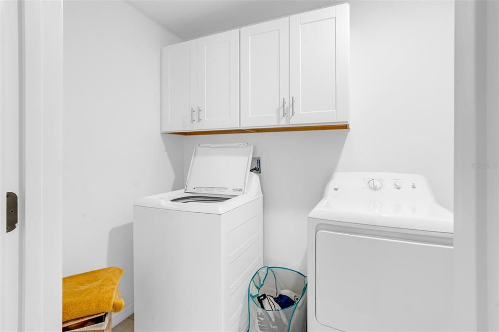For Rent: $2,600 (3 beds, 2 baths, 1861 Square Feet)