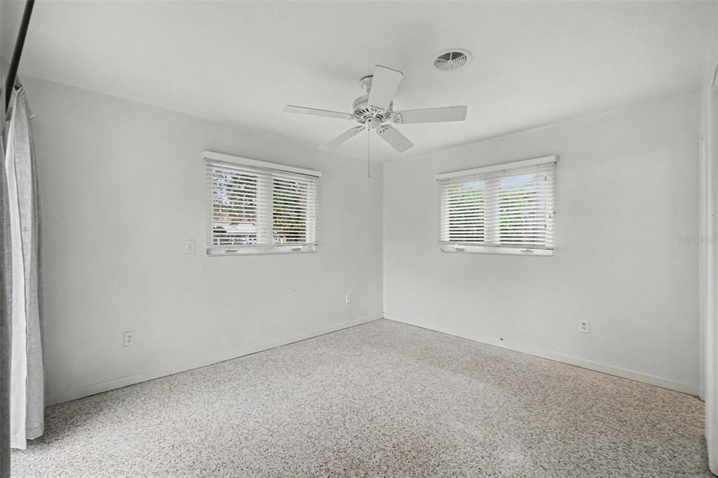 En Venta: $1,100,000 (2 camas, 2 baños, 1796 Pies cuadrados)