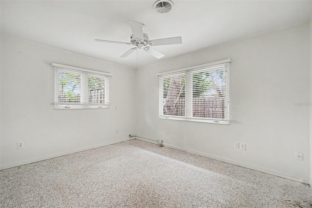 En Venta: $1,100,000 (2 camas, 2 baños, 1796 Pies cuadrados)