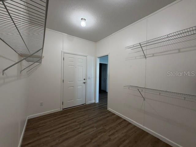 For Sale: $345,000 (2 beds, 2 baths, 1328 Square Feet)