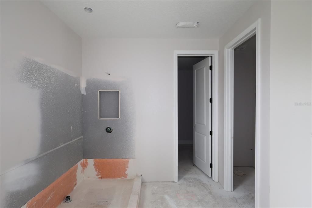 En Venta: $709,990 (5 camas, 5 baños, 3818 Pies cuadrados)
