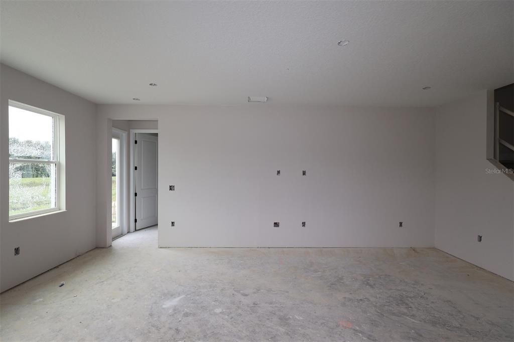 En Venta: $709,990 (5 camas, 5 baños, 3818 Pies cuadrados)