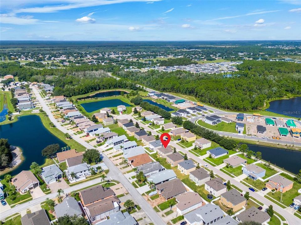 На продажу: $409,900 (4 спален, 2 ванн, 2427 Квадратных фут)