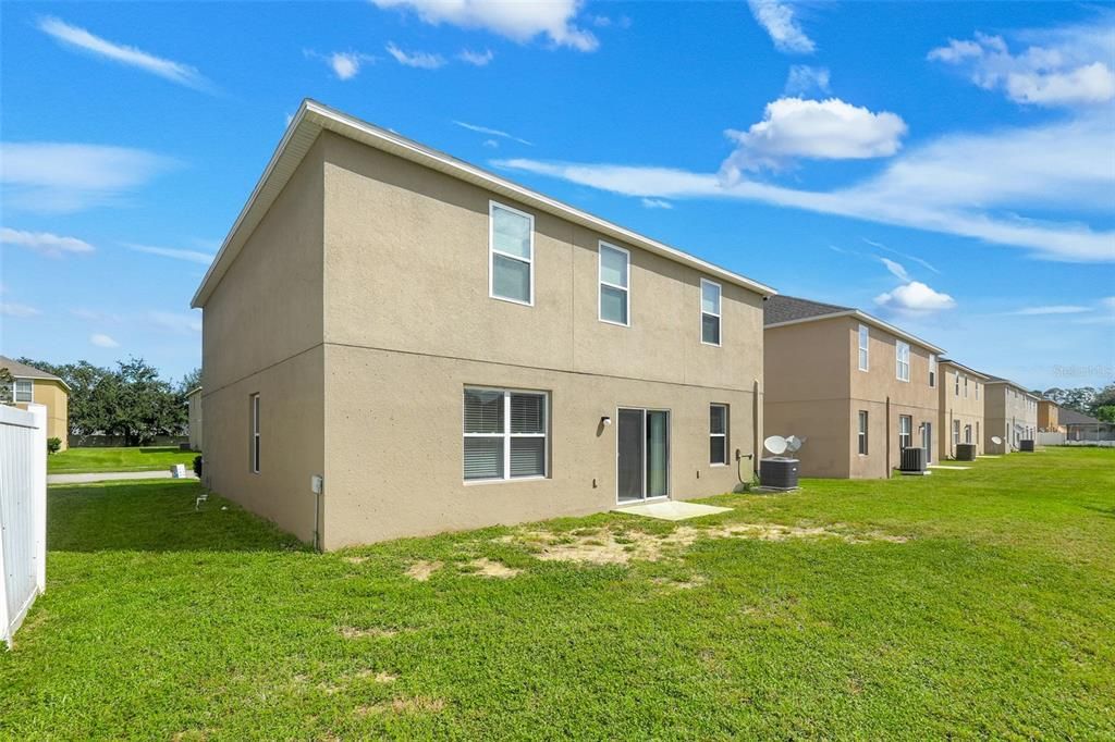 На продажу: $409,900 (4 спален, 2 ванн, 2427 Квадратных фут)
