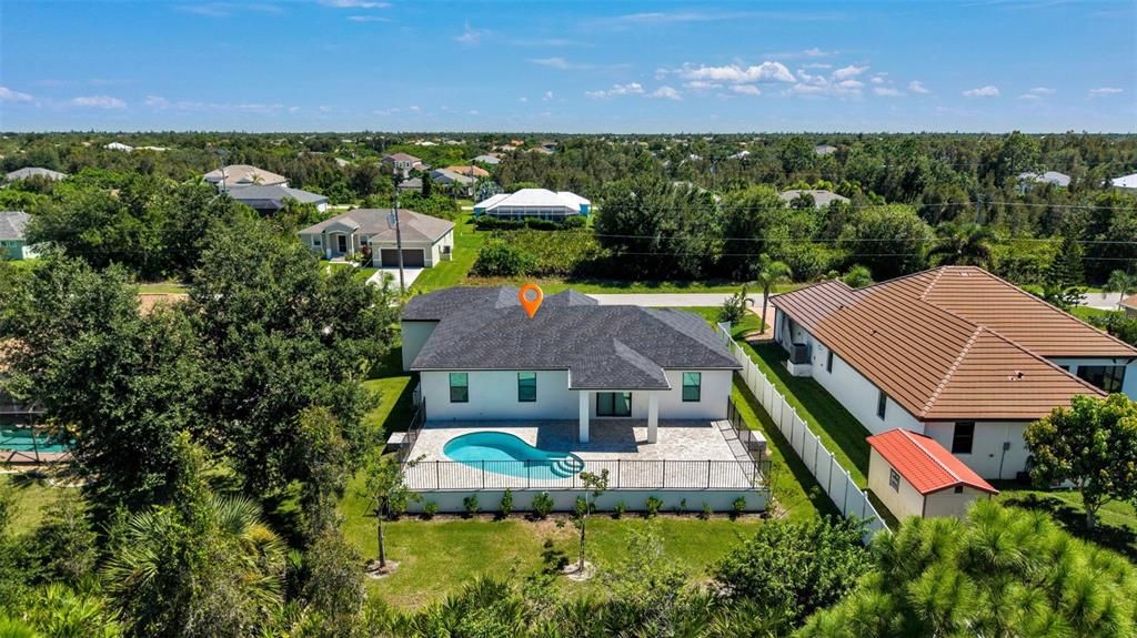 For Sale: $419,000 (4 beds, 2 baths, 1723 Square Feet)