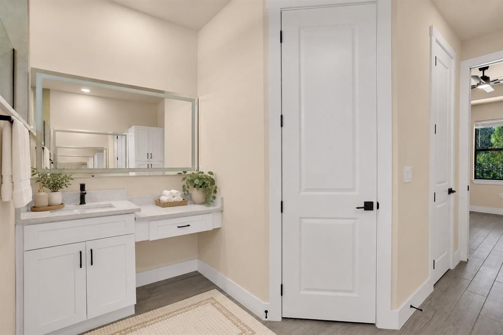 For Sale: $419,000 (4 beds, 2 baths, 1723 Square Feet)