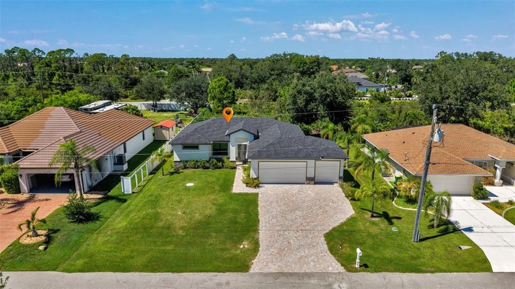 For Sale: $419,000 (4 beds, 2 baths, 1723 Square Feet)