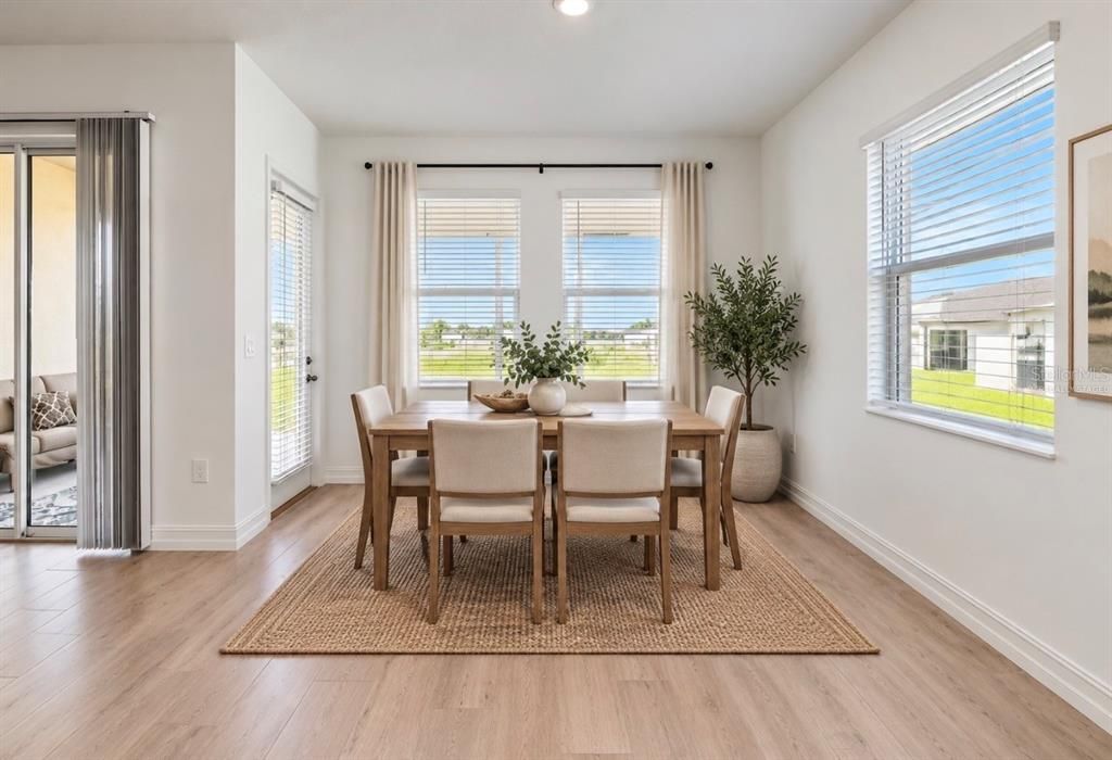 For Sale: $530,000 (4 beds, 3 baths, 2632 Square Feet)