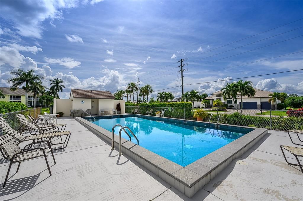 For Rent: $4,500 (2 beds, 2 baths, 1183 Square Feet)