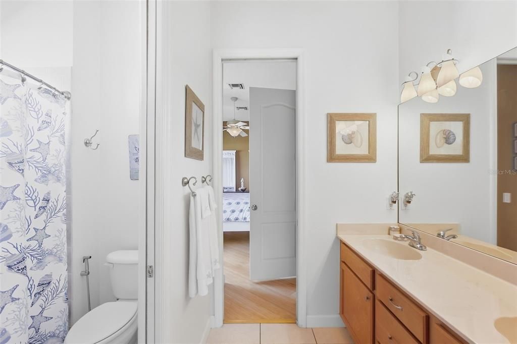 En Venta: $549,000 (4 camas, 3 baños, 2741 Pies cuadrados)