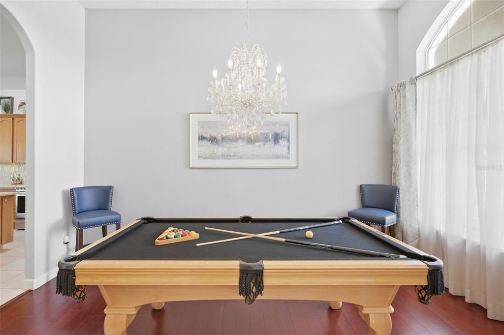 En Venta: $549,000 (4 camas, 3 baños, 2741 Pies cuadrados)