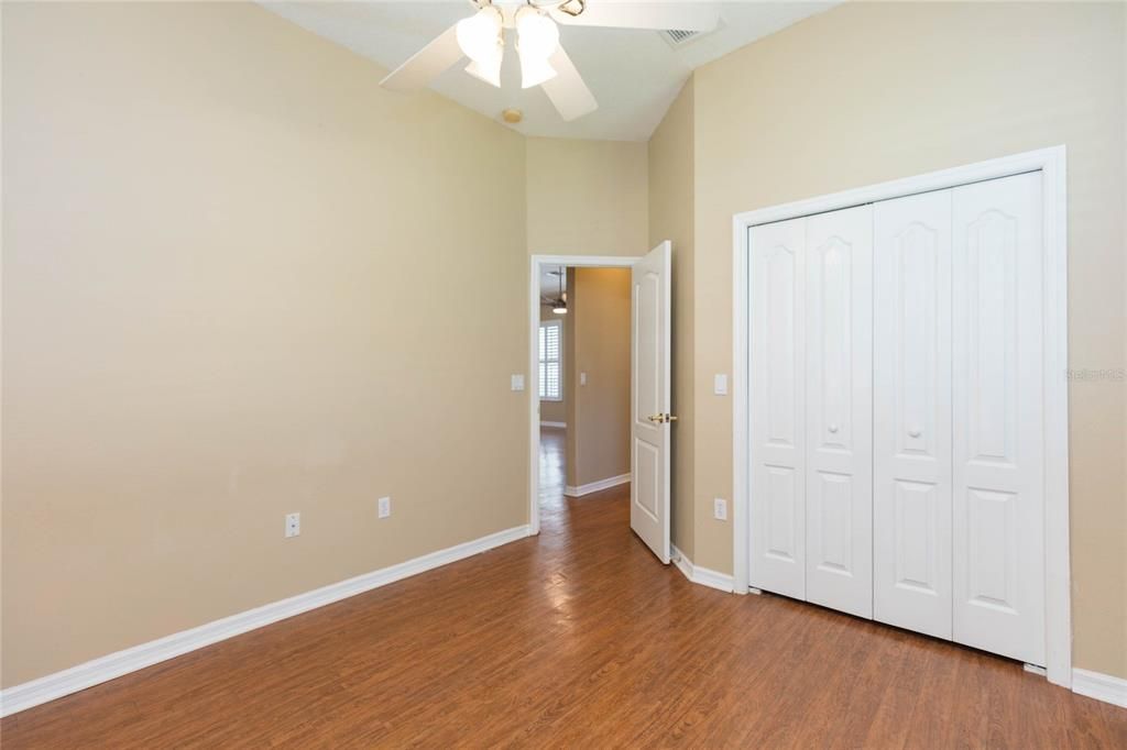 For Sale: $525,000 (3 beds, 3 baths, 2053 Square Feet)