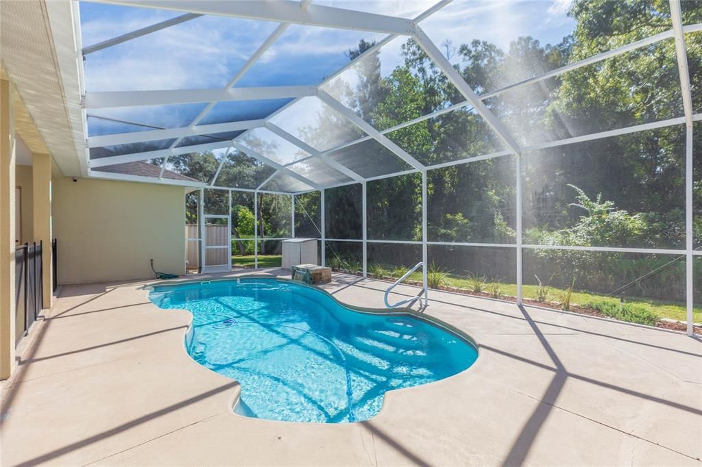 For Sale: $525,000 (3 beds, 3 baths, 2053 Square Feet)