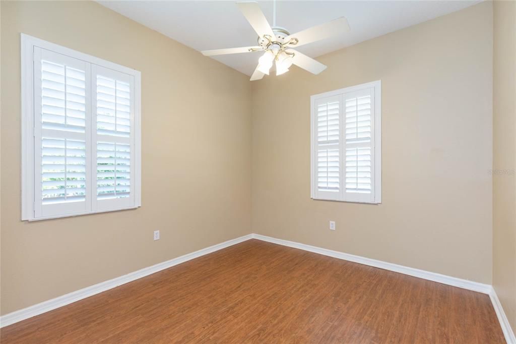 For Sale: $525,000 (3 beds, 3 baths, 2053 Square Feet)