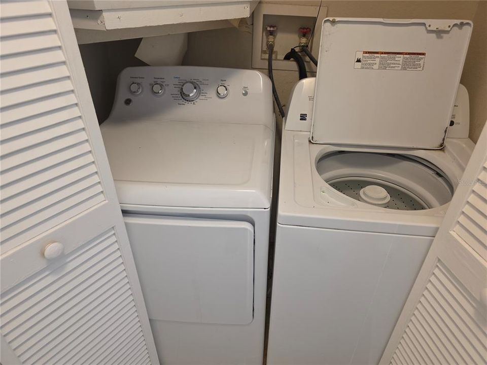 For Rent: $2,200 (3 beds, 2 baths, 1212 Square Feet)