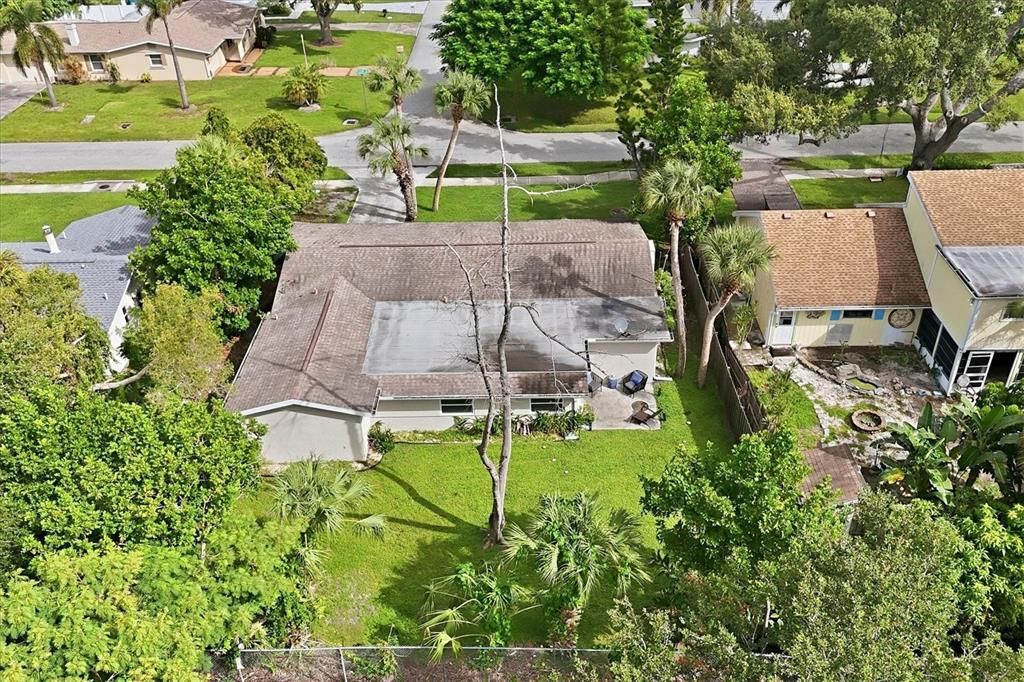 На продажу: $475,000 (3 спален, 2 ванн, 1938 Квадратных фут)