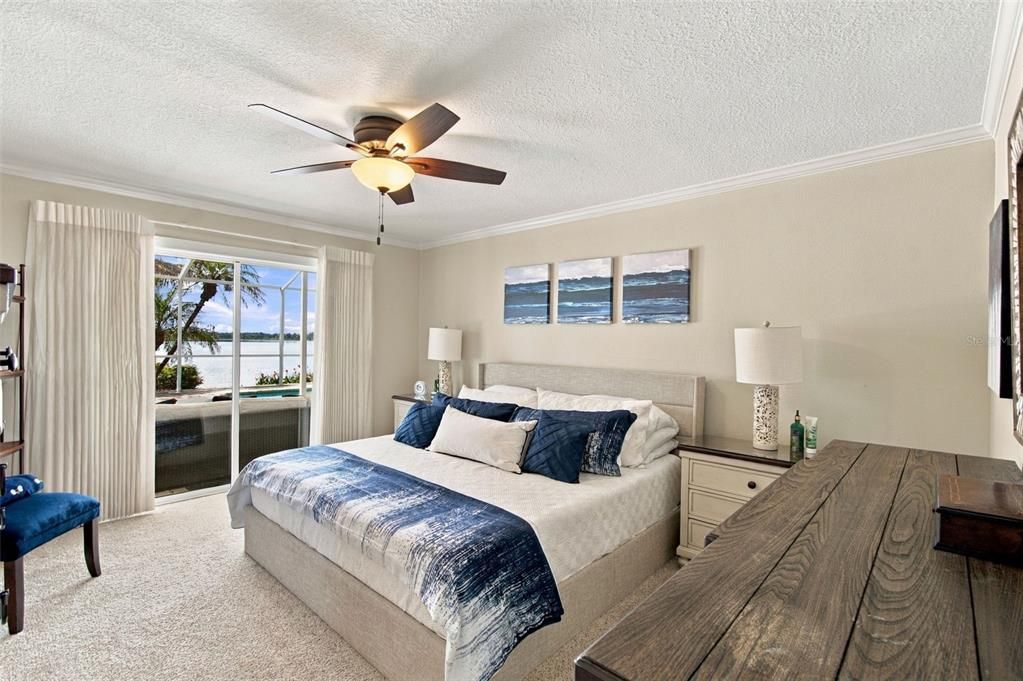 For Sale: $1,295,000 (3 beds, 2 baths, 2375 Square Feet)