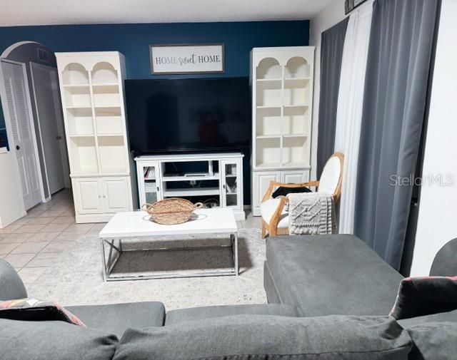 En Venta: $375,000 (3 camas, 2 baños, 1132 Pies cuadrados)
