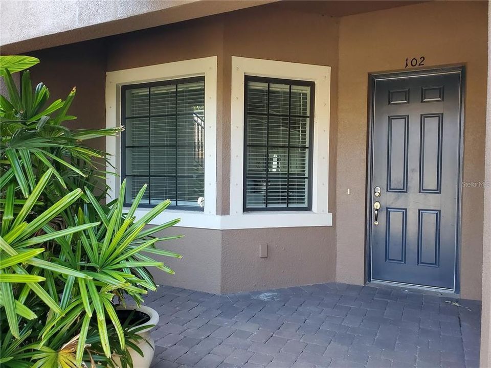 For Rent: $2,500 (2 beds, 2 baths, 1528 Square Feet)