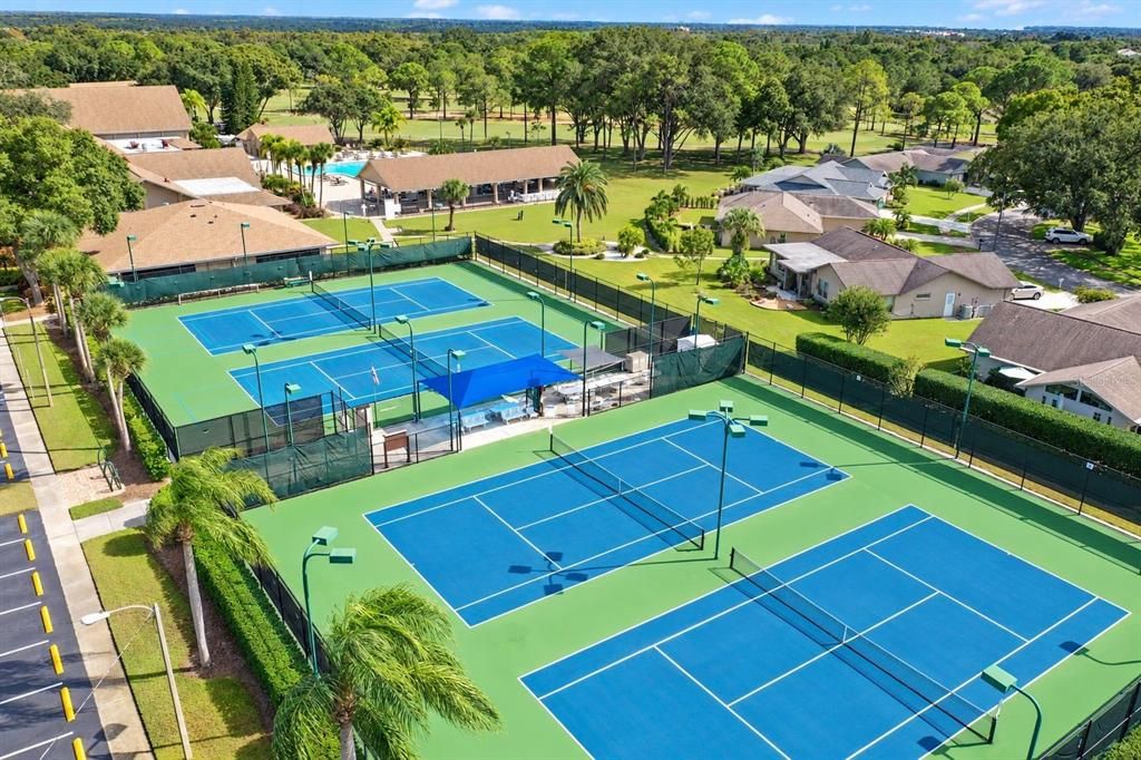 En Venta: $365,000 (2 camas, 2 baños, 1220 Pies cuadrados)