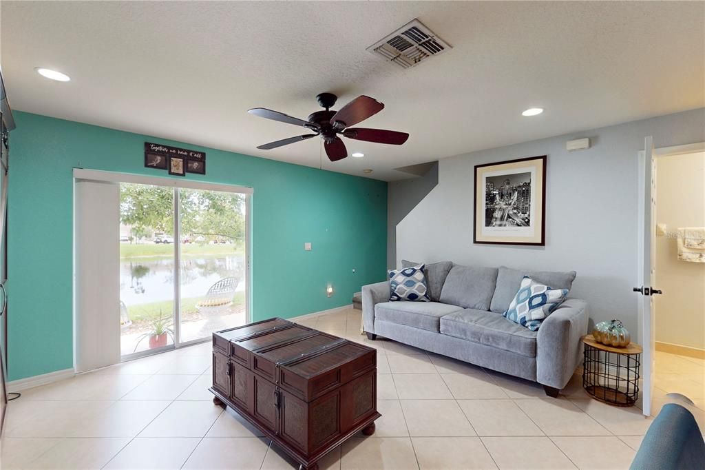 En Venta: $279,900 (3 camas, 2 baños, 1500 Pies cuadrados)