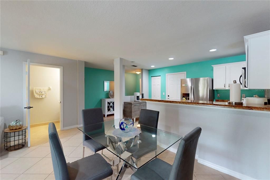 En Venta: $279,900 (3 camas, 2 baños, 1500 Pies cuadrados)