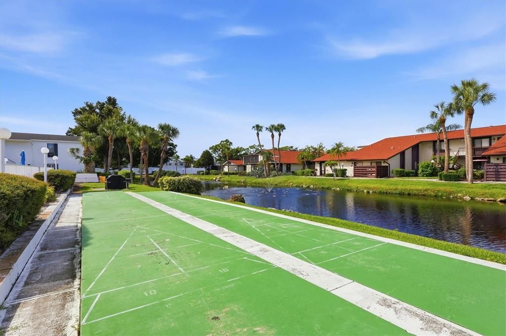 For Sale: $175,000 (2 beds, 2 baths, 1209 Square Feet)