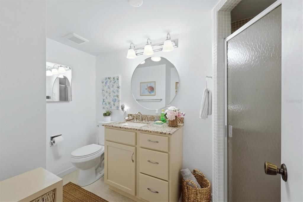 For Sale: $175,000 (2 beds, 2 baths, 1209 Square Feet)