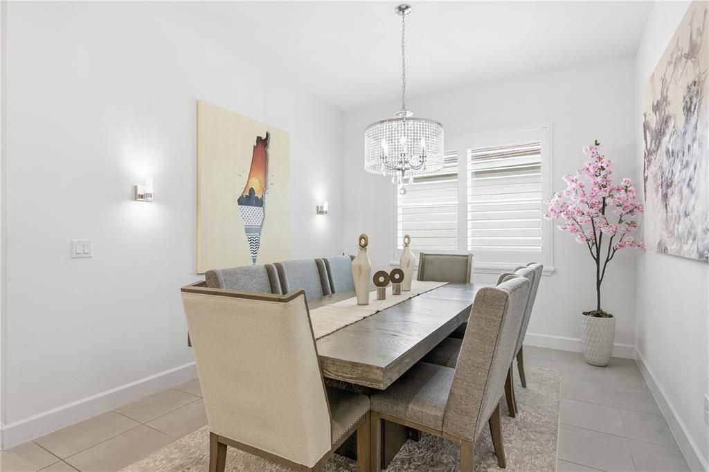 En Venta: $725,000 (5 camas, 5 baños, 3307 Pies cuadrados)