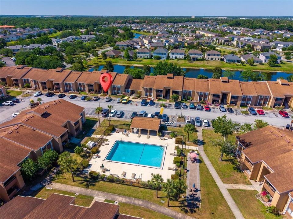 В аренду: $1,600 (2 спален, 2 ванн, 1048 Квадратных фут)