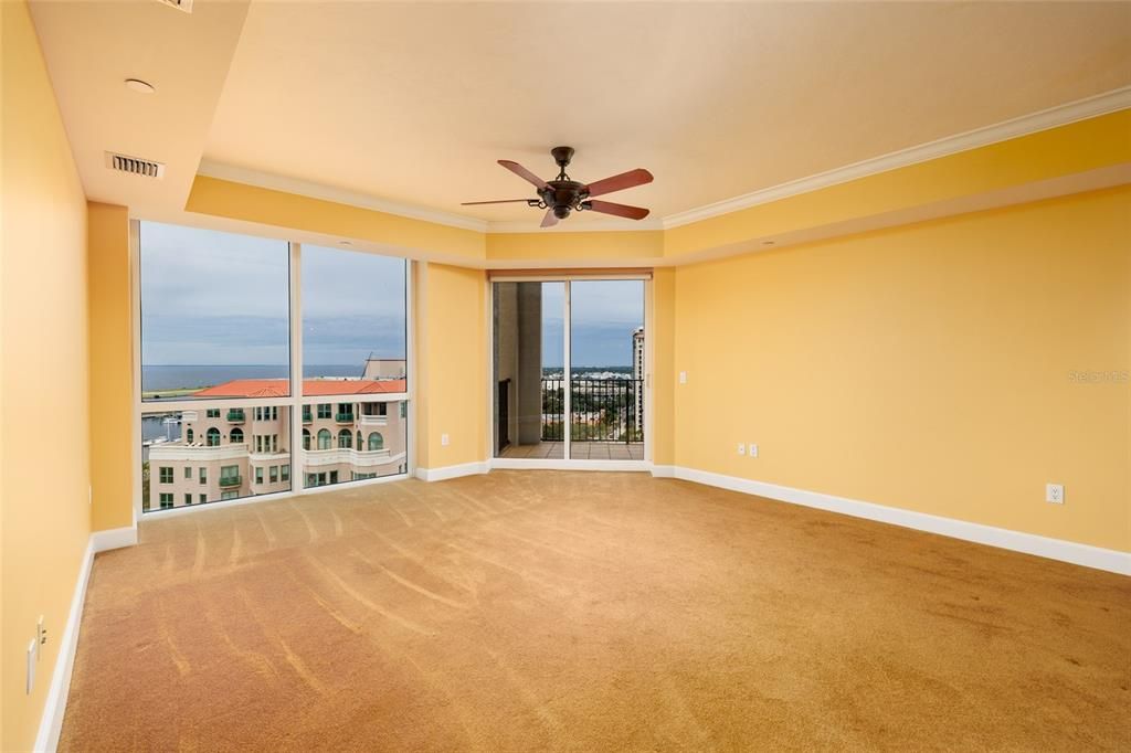 En Venta: $2,095,000 (3 camas, 3 baños, 2736 Pies cuadrados)